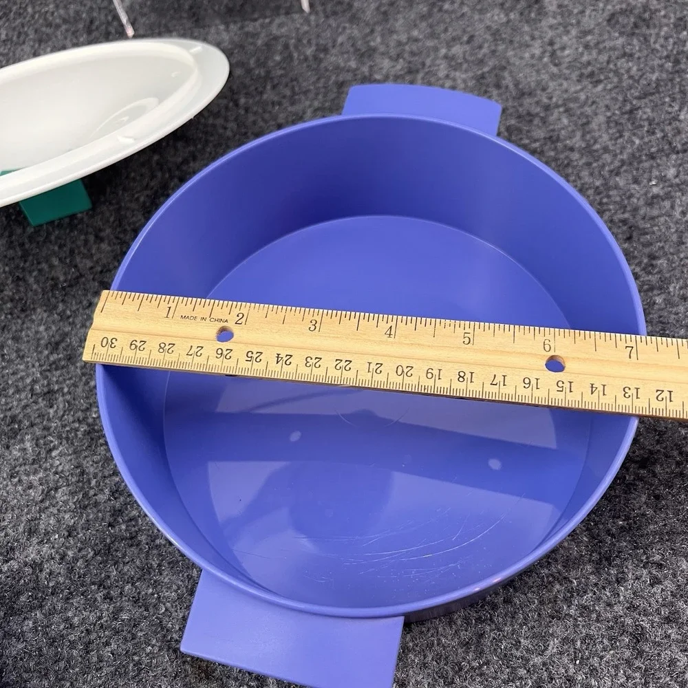 Tupperware 3 Piece 7